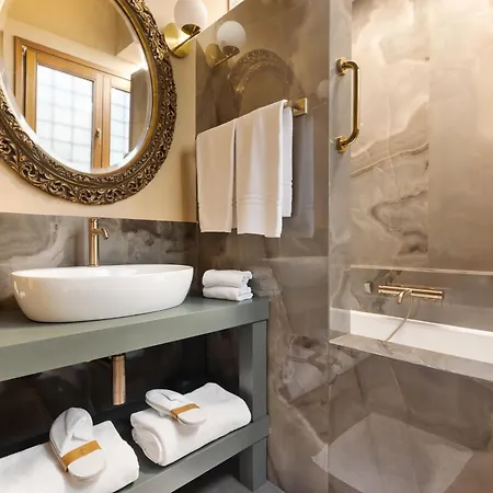 Casa Maestro, A Burghesius Apartamento