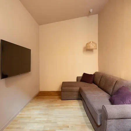 Casa Maestro, A Burghesius Apartment *