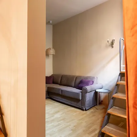 Apartment Casa Maestro, A Burghesius