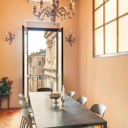 Casa Maestro, A Burghesius Rome