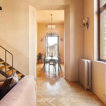 Apartment Casa Maestro, A Burghesius Rome