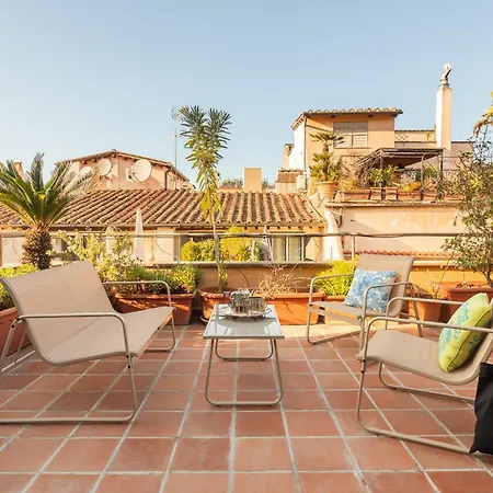 Casa Maestro, A Burghesius Apartment