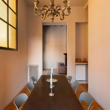 Apartment Casa Maestro, A Burghesius *