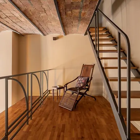 Casa Maestro, A Burghesius * Рим