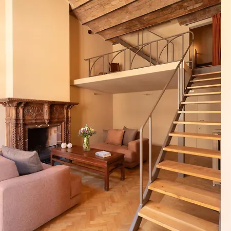 Lägenhet Casa Maestro, A Burghesius Rom